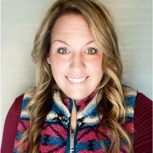 Meet your Posher, Krystal